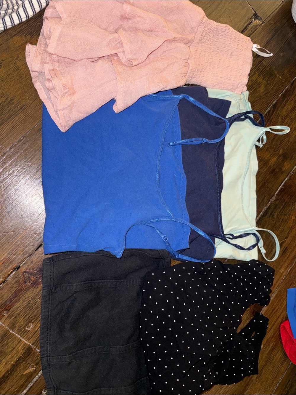 Womens tank top lot